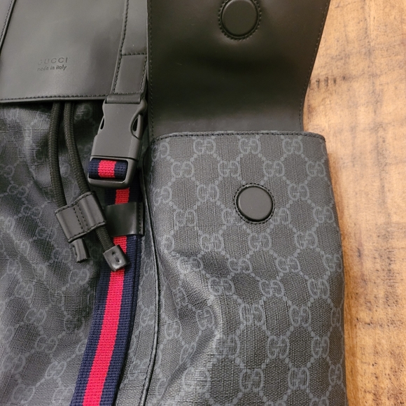 GUCCI Black/Grey Supreme Canvas Backpack- available in store $2,250 + tax - Picture 12 of 13
